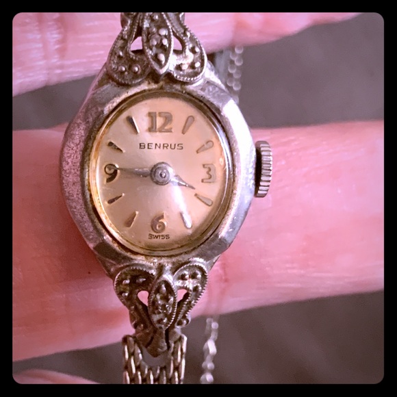 🏷SALE🏷 Vintage Benrus-Watch-Swiss made 10k GF. - Picture 1 of 5